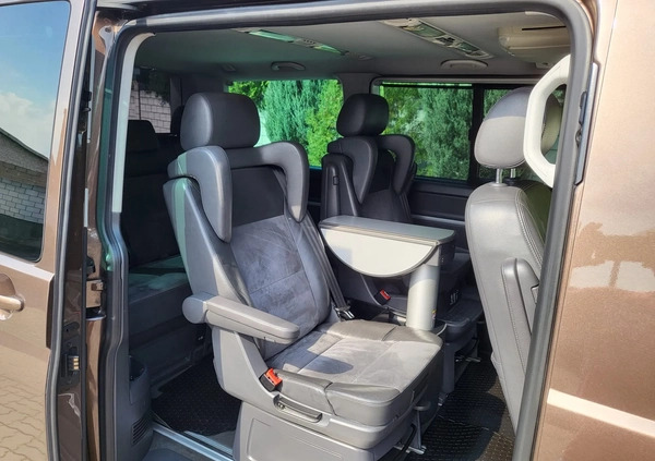 Volkswagen Multivan cena 109000 przebieg: 202000, rok produkcji 2011 z Parczew małe 154